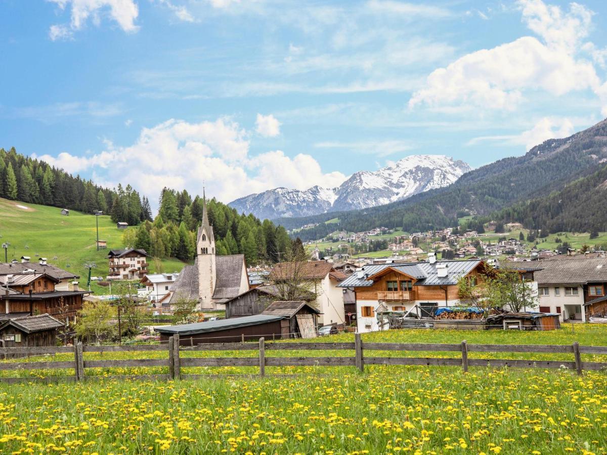 Ciasa Lino Aloch Apartment Pozza di Fassa Bagian luar foto